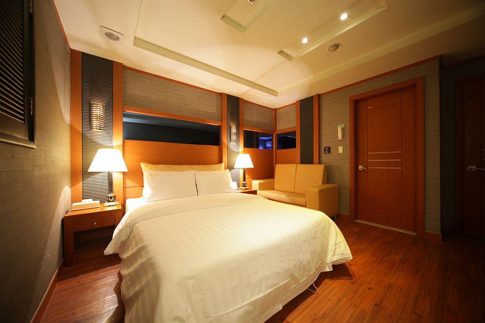 Hotel Noblesse, Yeoksam Seoul Ngoại thất bức ảnh