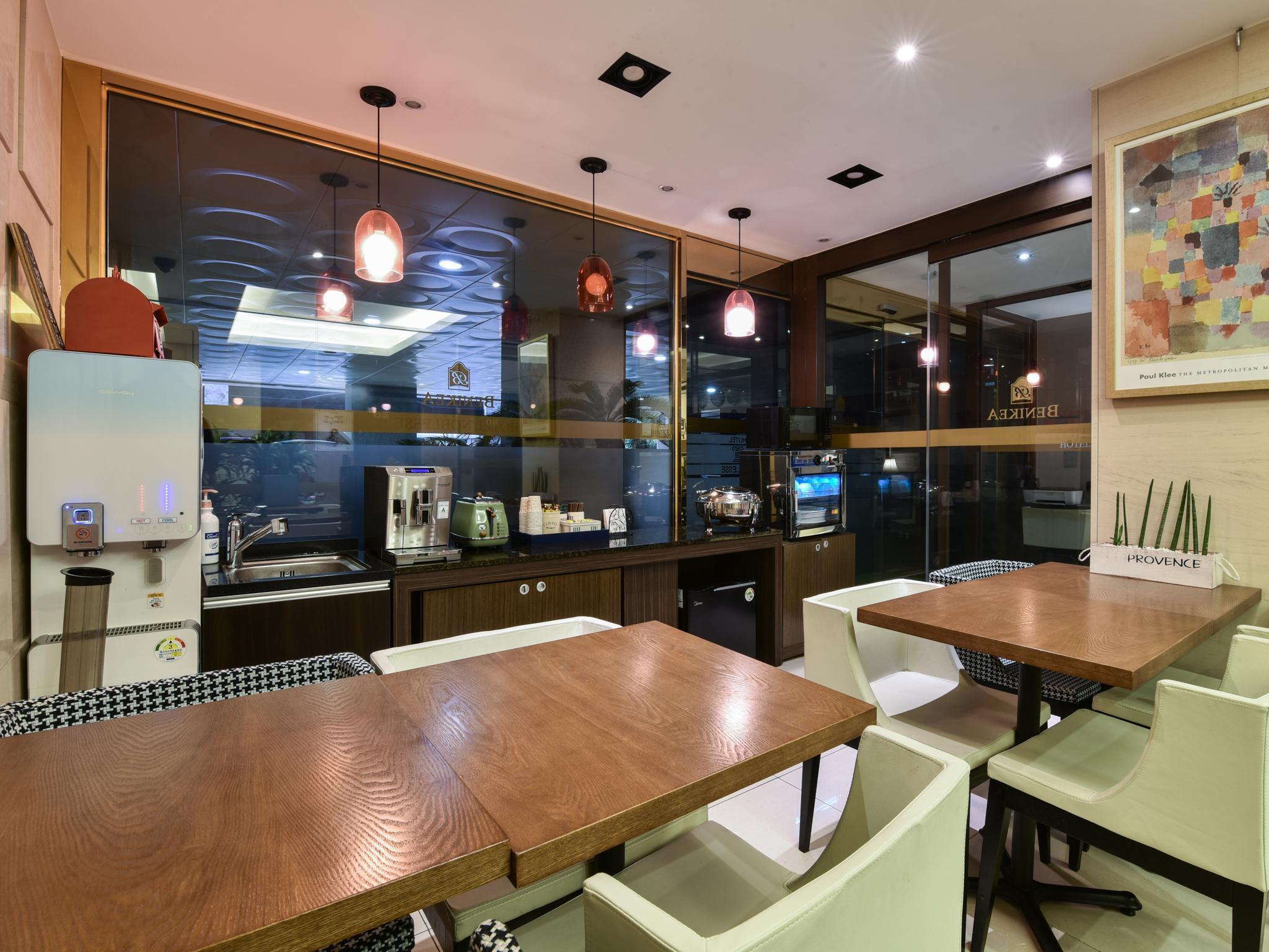 Hotel Noblesse, Yeoksam Seoul Ngoại thất bức ảnh