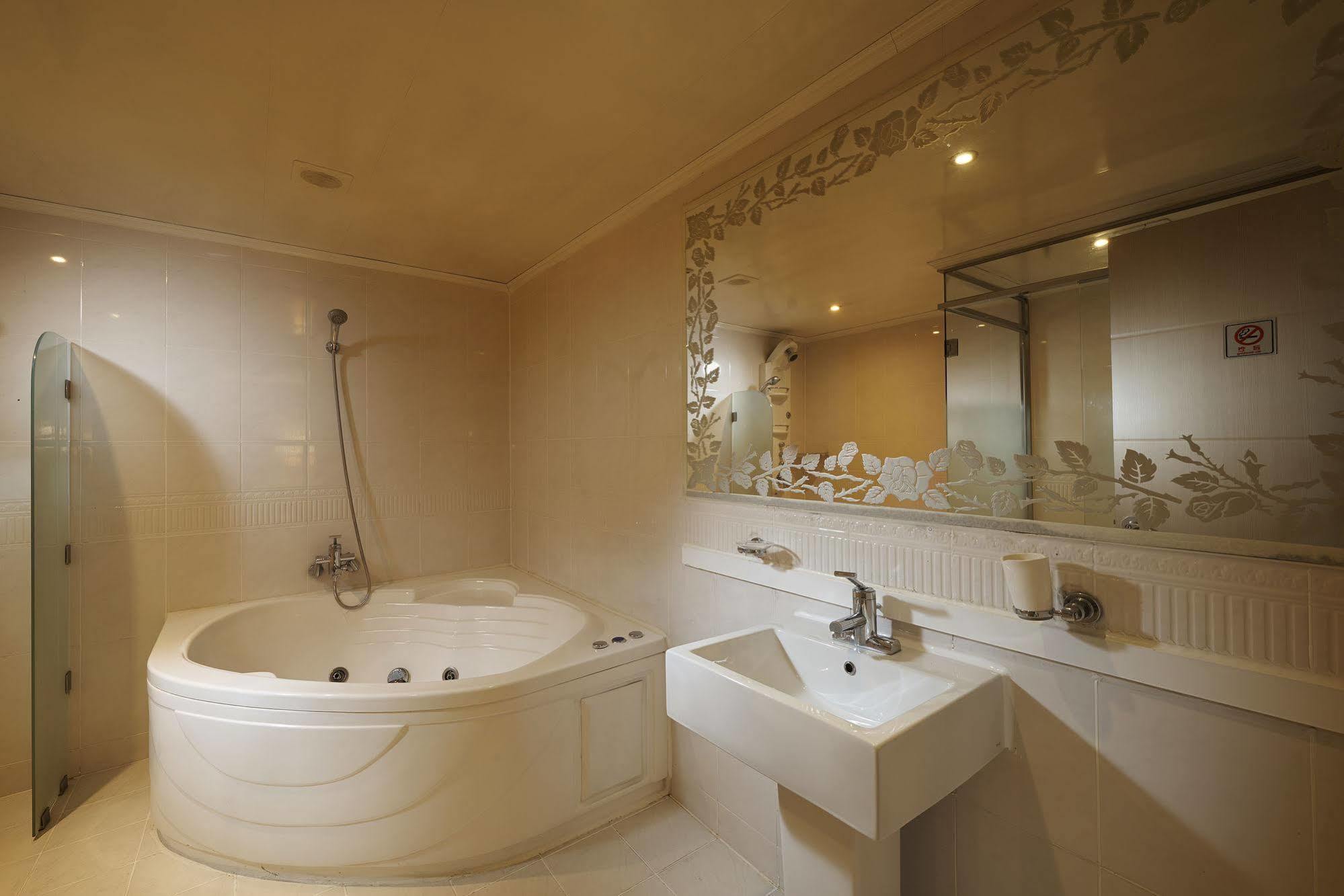 Hotel Noblesse, Yeoksam Seoul Ngoại thất bức ảnh